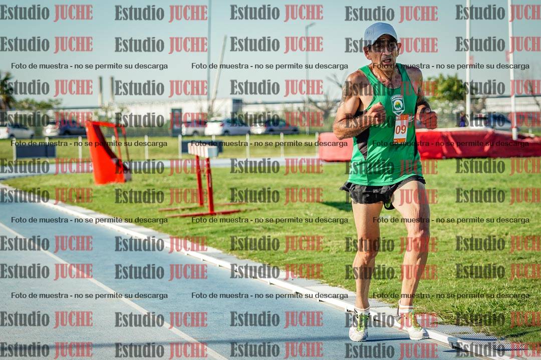 Fotos de los 3000 m llanos de varones