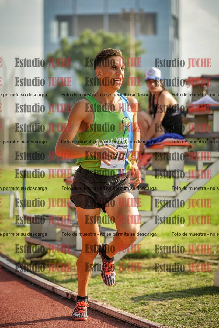 Fotos de los 3000 m llanos de varones