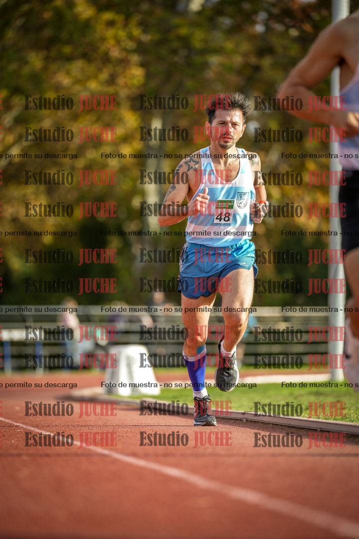 Fotos de los 3000 m llanos de varones