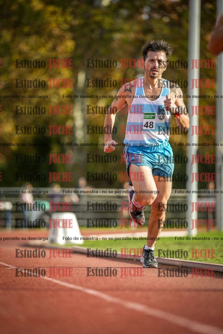 Fotos de los 3000 m llanos de varones