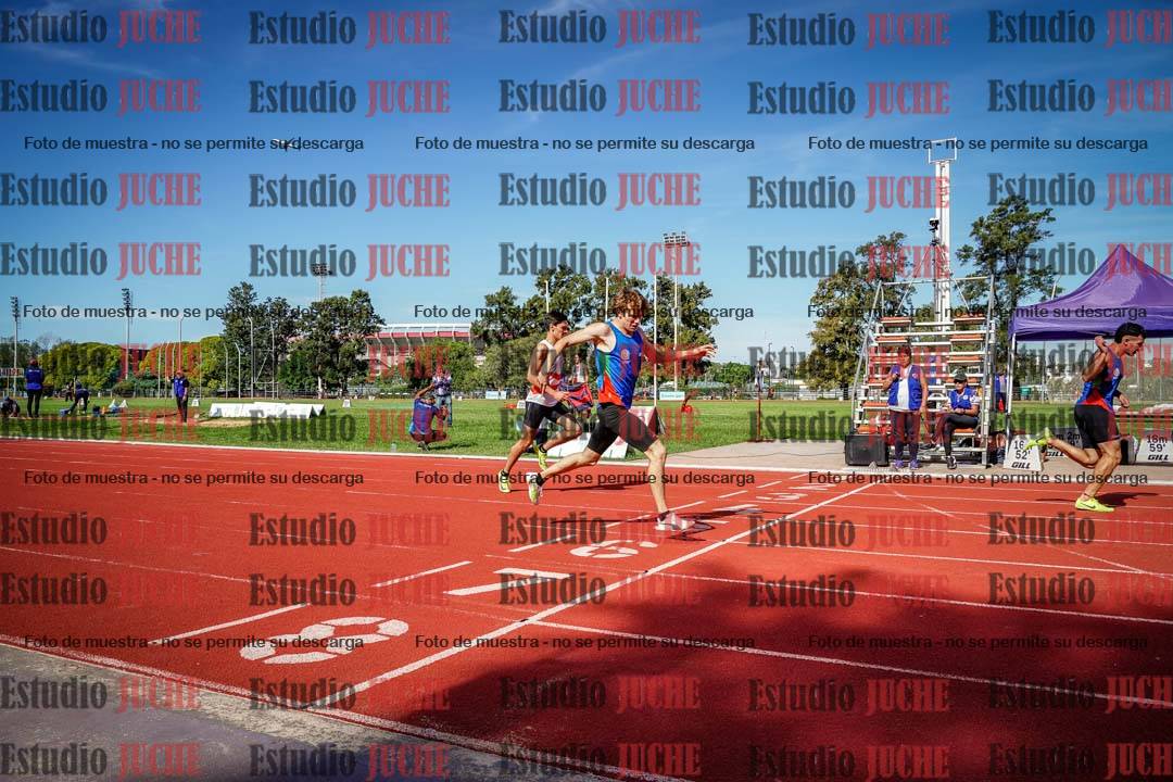 Fotos de los 400 m llanos de varones