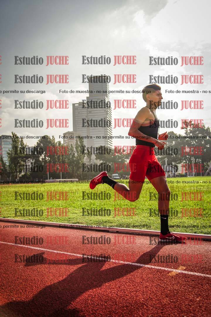 Fotos de los 3000 m llanos de varones