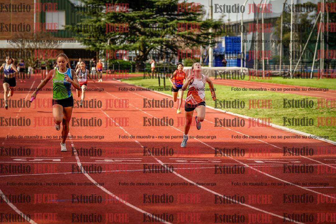 Fotos de las postas 5x80 m llanos de mujeres