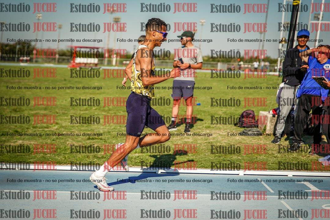 Fotos de los 1500 m llanos de varones