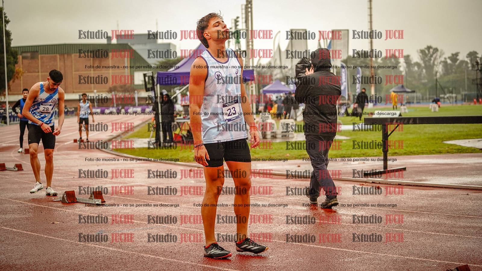 Fotos de los 400 m de varones - FINAL