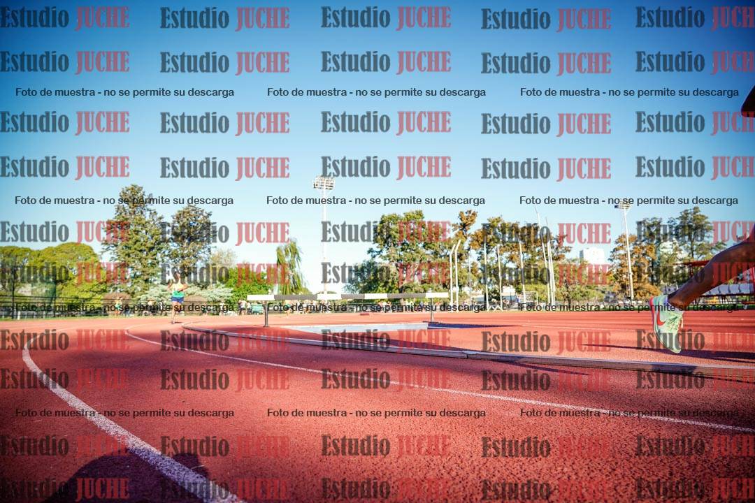 Fotos de los 3000 m llanos de varones
