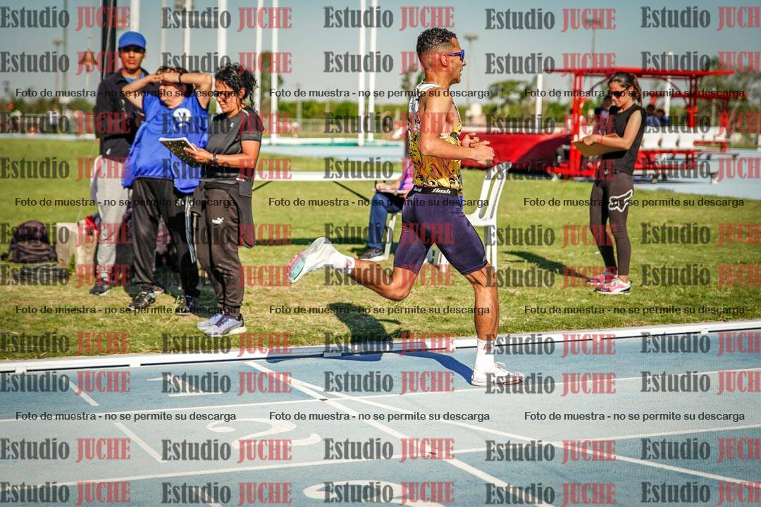 Fotos de los 1500 m llanos de varones