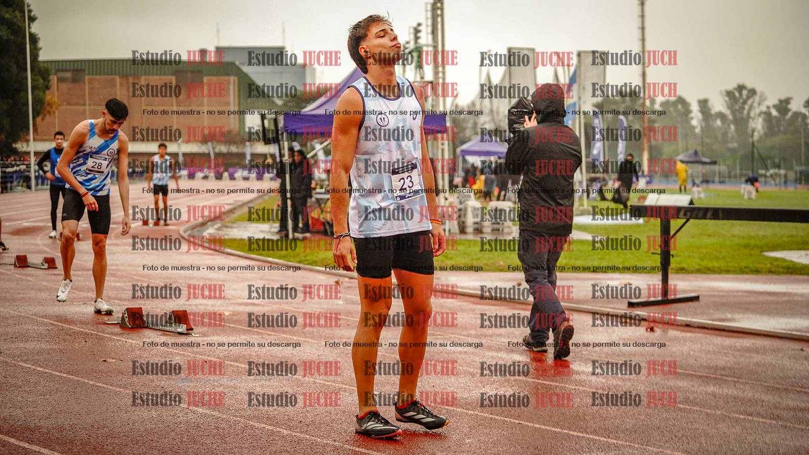 Fotos de los 400 m de varones - FINAL