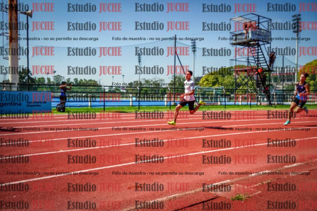 Fotos de los 200 m llanos de varones