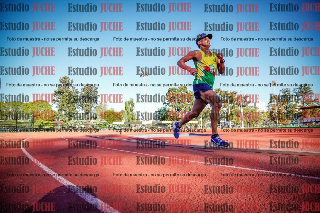 Fotos de los 3000 m llanos de varones
