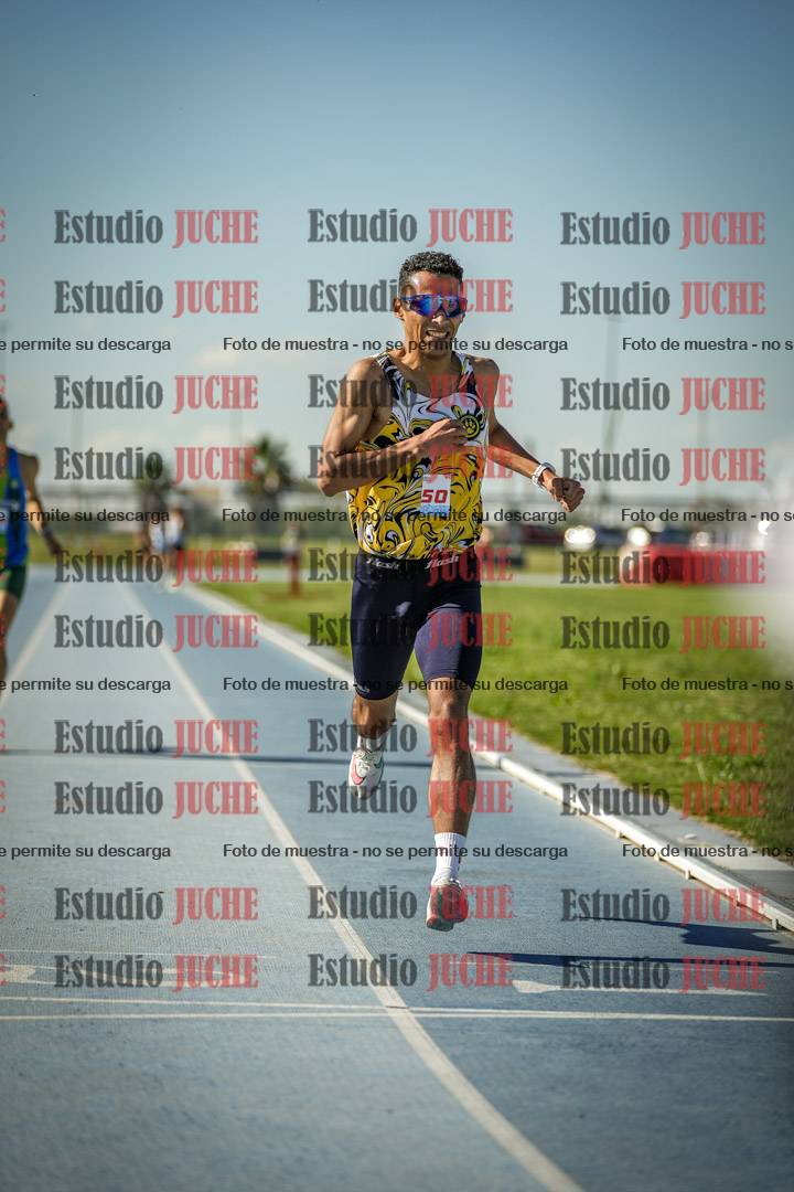 Fotos de los 1500 m llanos de varones