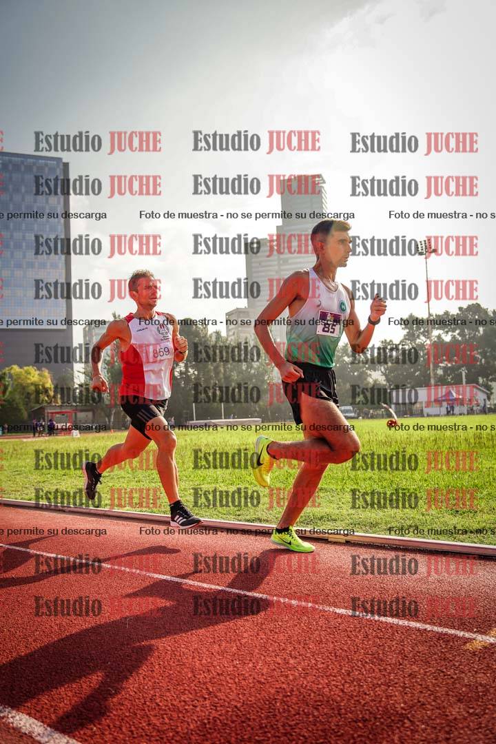 Fotos de los 3000 m llanos de varones