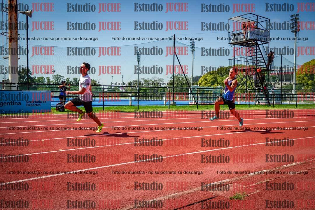 Fotos de los 200 m llanos de varones
