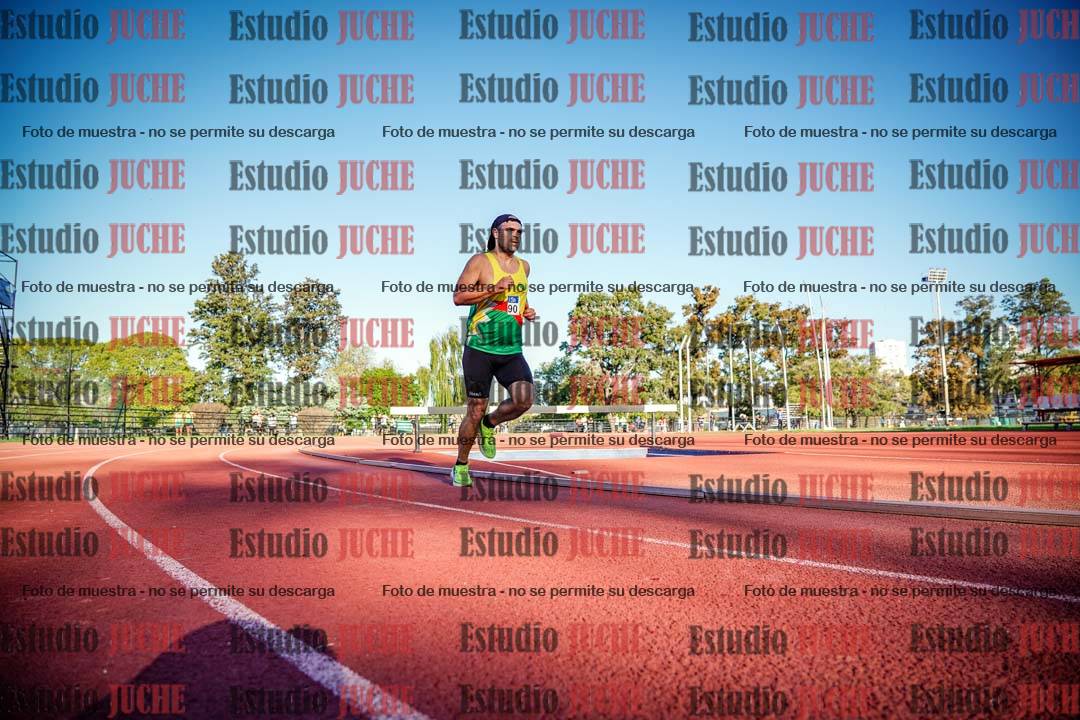 Fotos de los 3000 m llanos de varones
