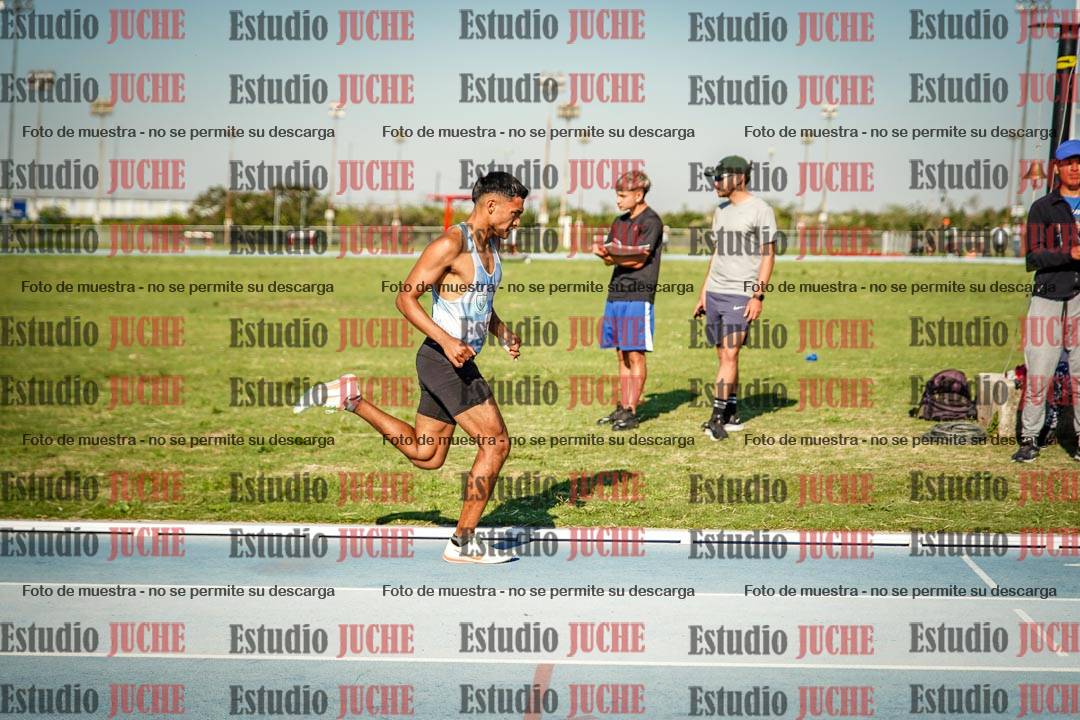 Fotos de los 1500 m llanos de varones