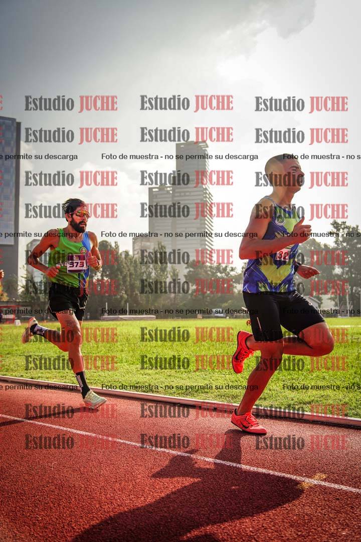 Fotos de los 3000 m llanos de varones