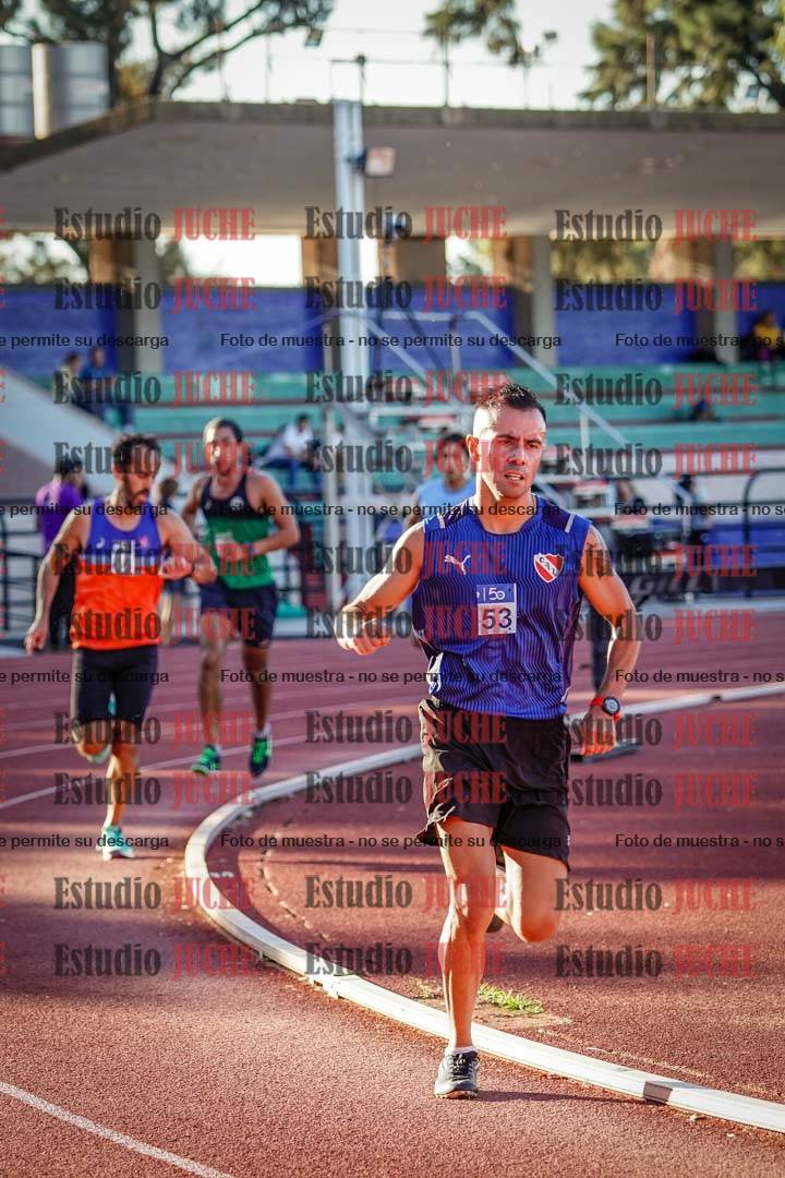 Fotos de los 3000 m llanos de varones