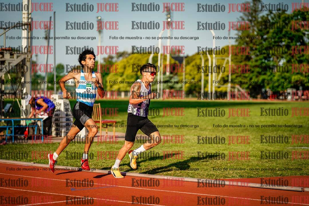 Fotos de los 1500 m llanos de varones