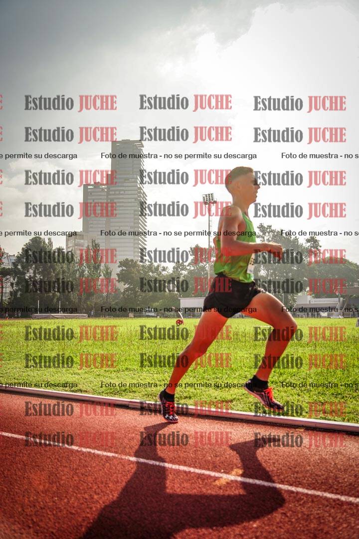 Fotos de los 3000 m llanos de varones