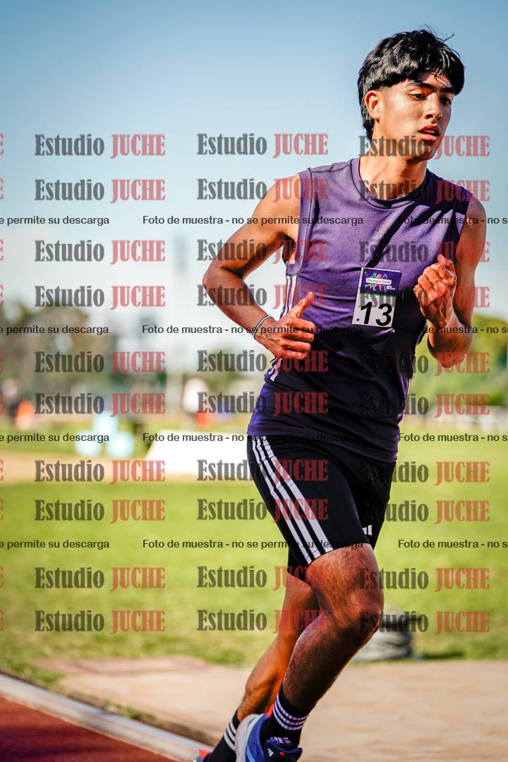 Fotos de los 5000 m llanos de mujeres y varones