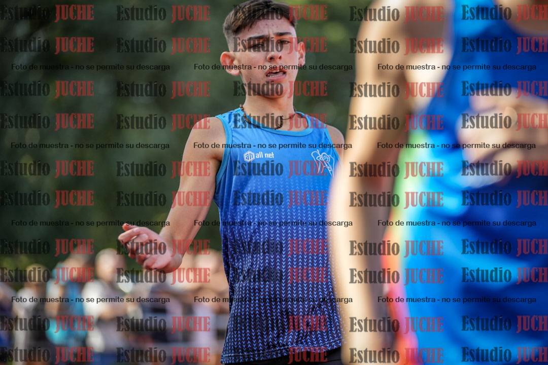 Fotos de los 400 m llanos de varones
