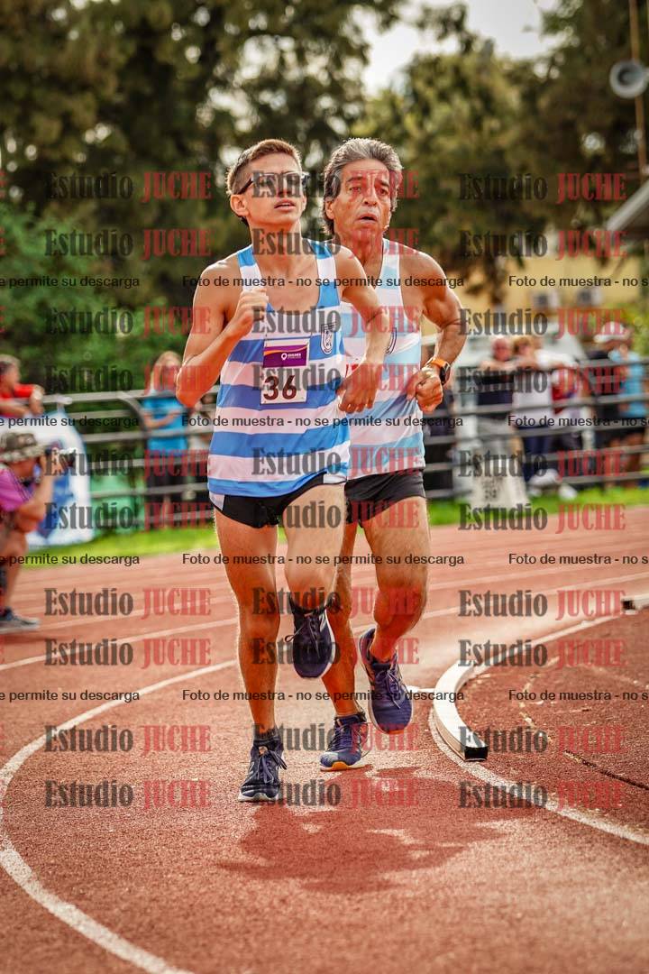 Fotos de los 800 m llanos de varones