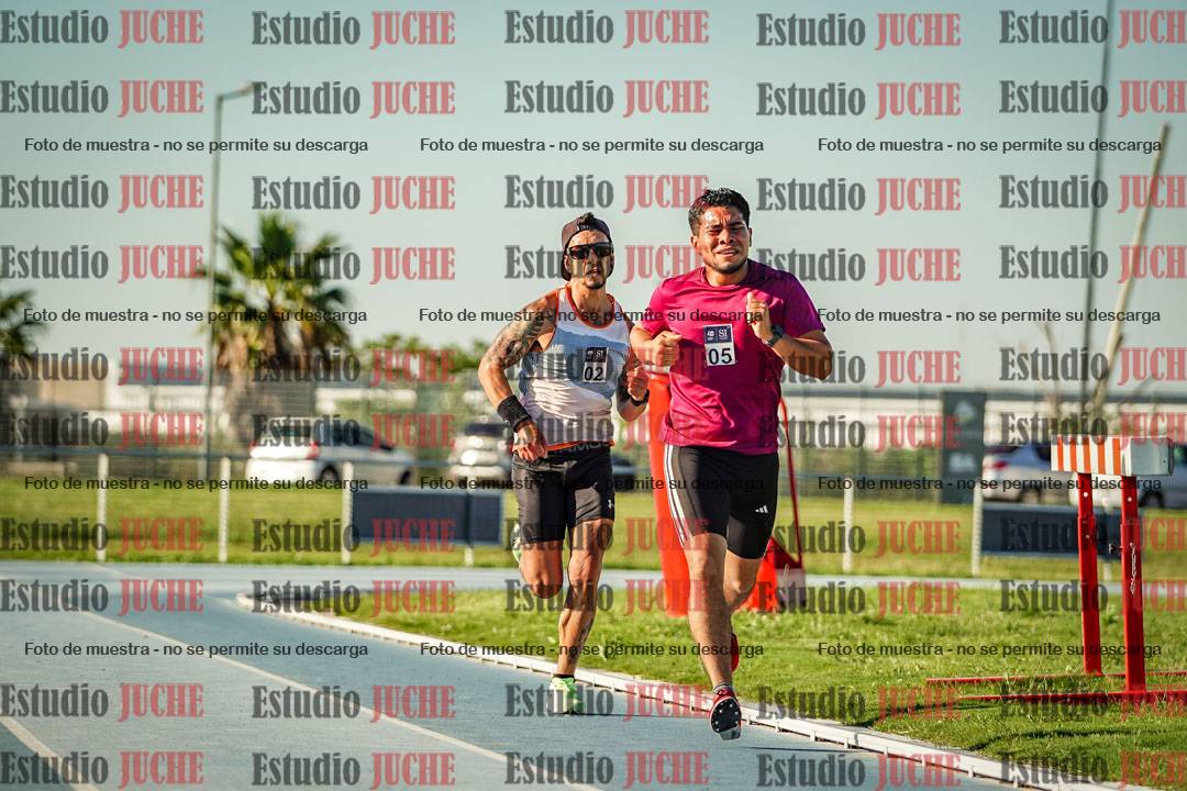 Fotos de los 3000 m llanos de varones