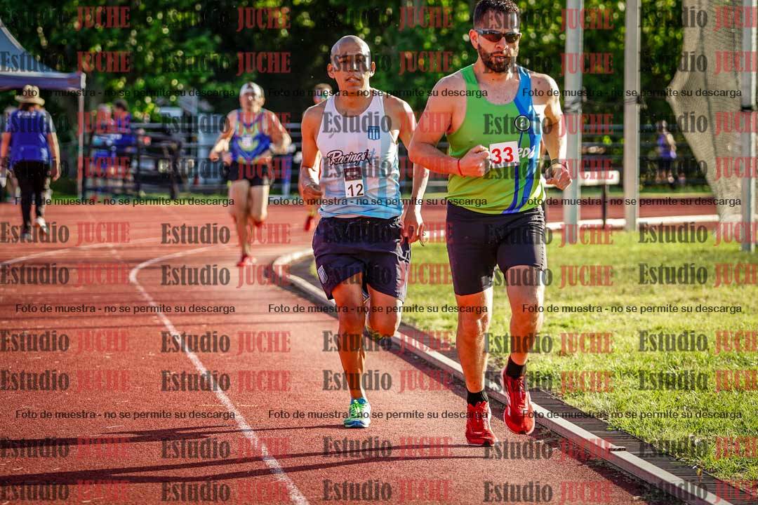Fotos de los 3000 m llanos de varones