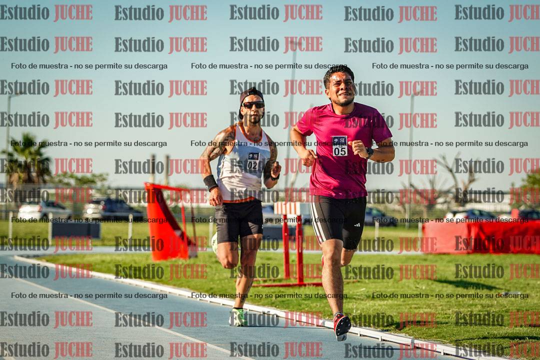 Fotos de los 3000 m llanos de varones