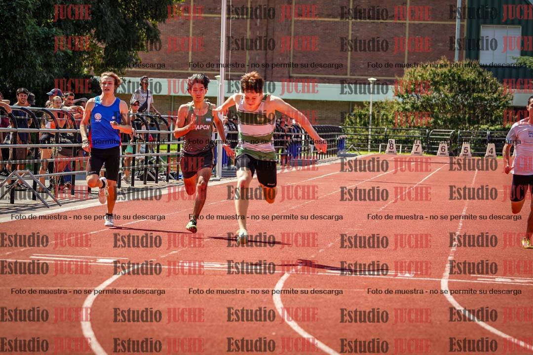Fotos de los 200 m llanos de varones