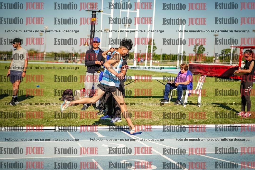 Fotos de los 1500 m llanos de varones