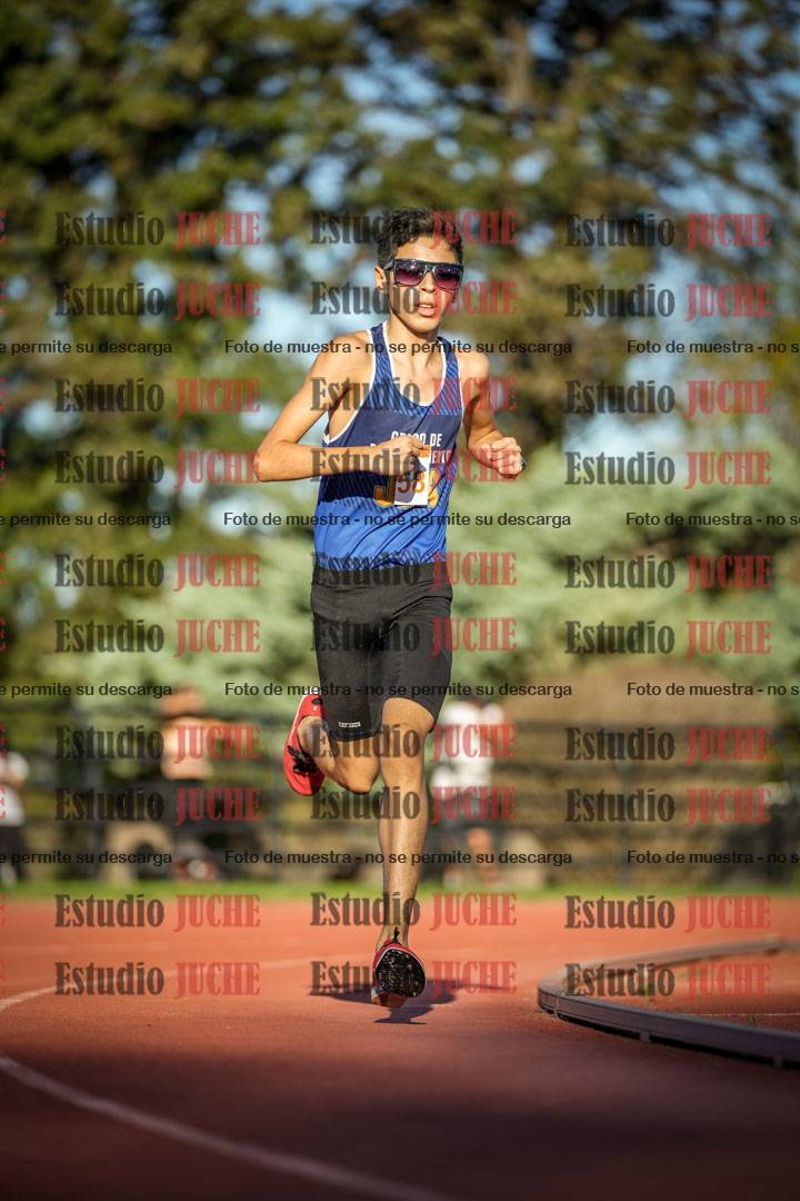Fotos de los 3000 m llanos de varones