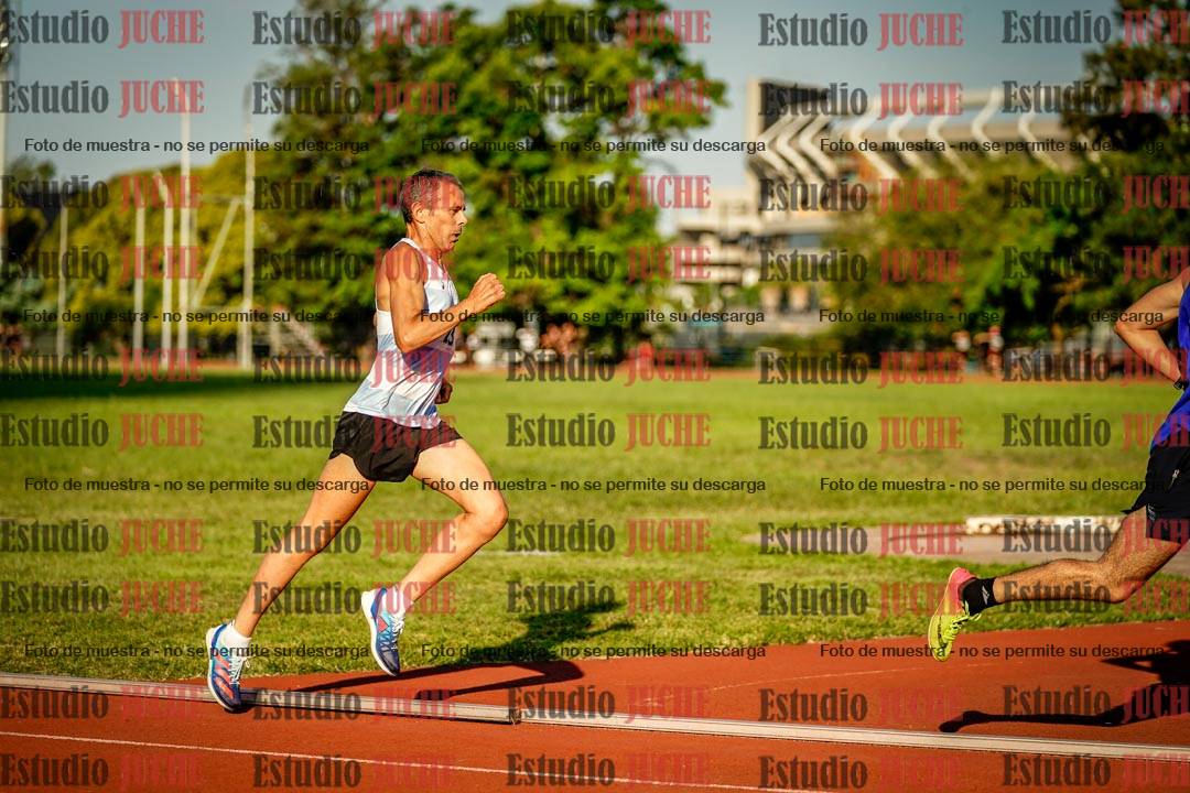 Fotos de los 1500 m llanos de varones