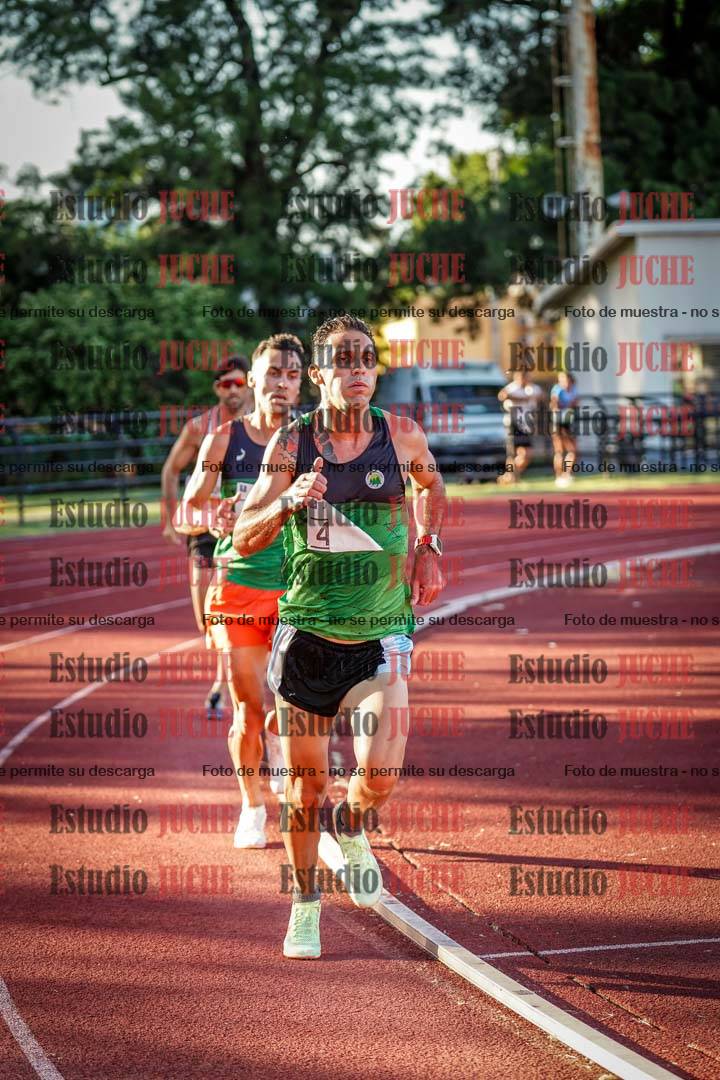 Fotos de los 3000 m llanos de varones