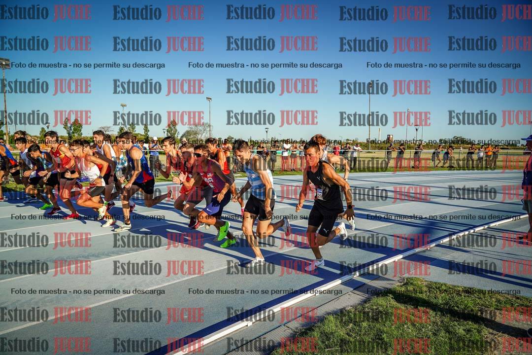Fotos de los 1500 m llanos de varones