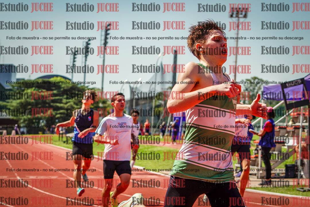 Fotos de los 200 m llanos de varones