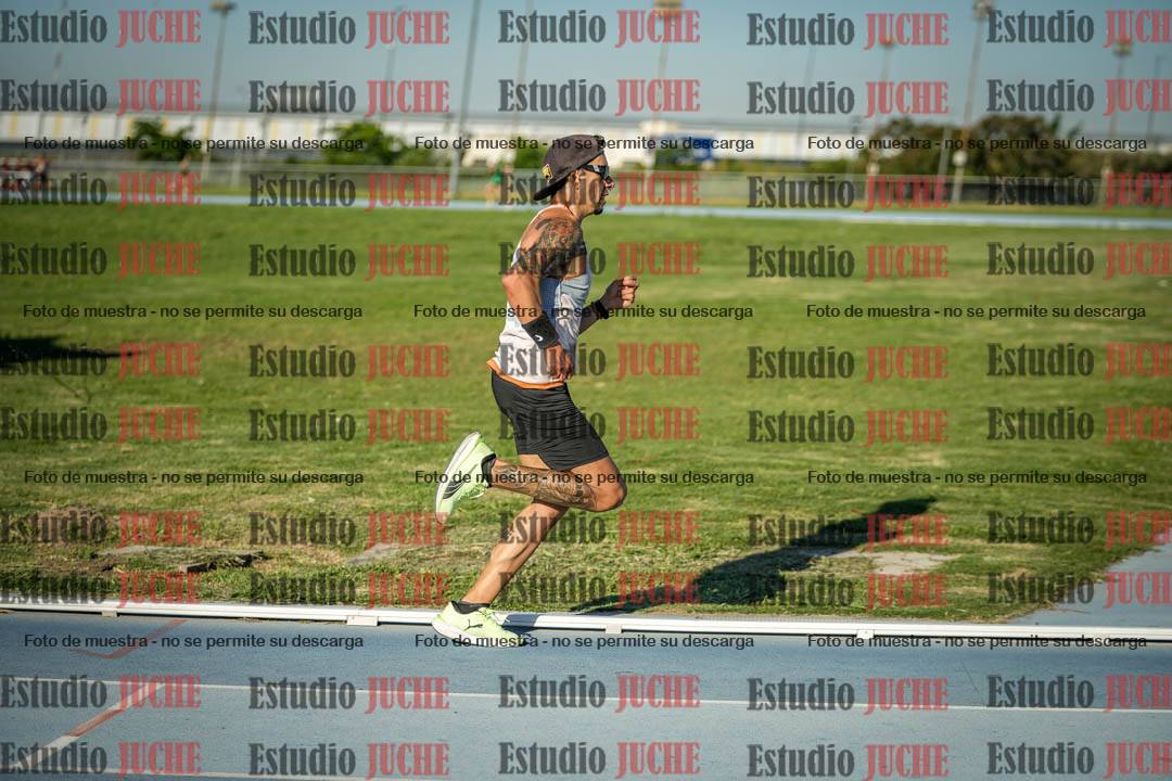 Fotos de los 3000 m llanos de varones