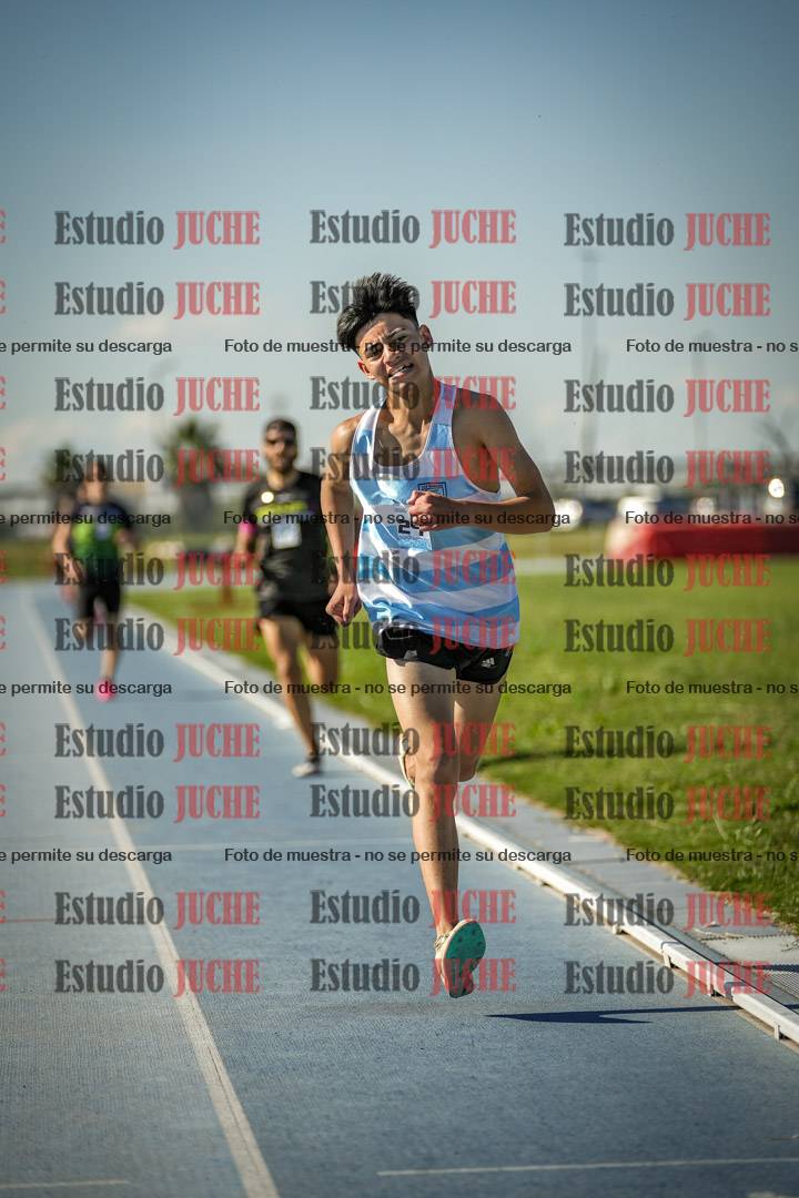 Fotos de los 1500 m llanos de varones
