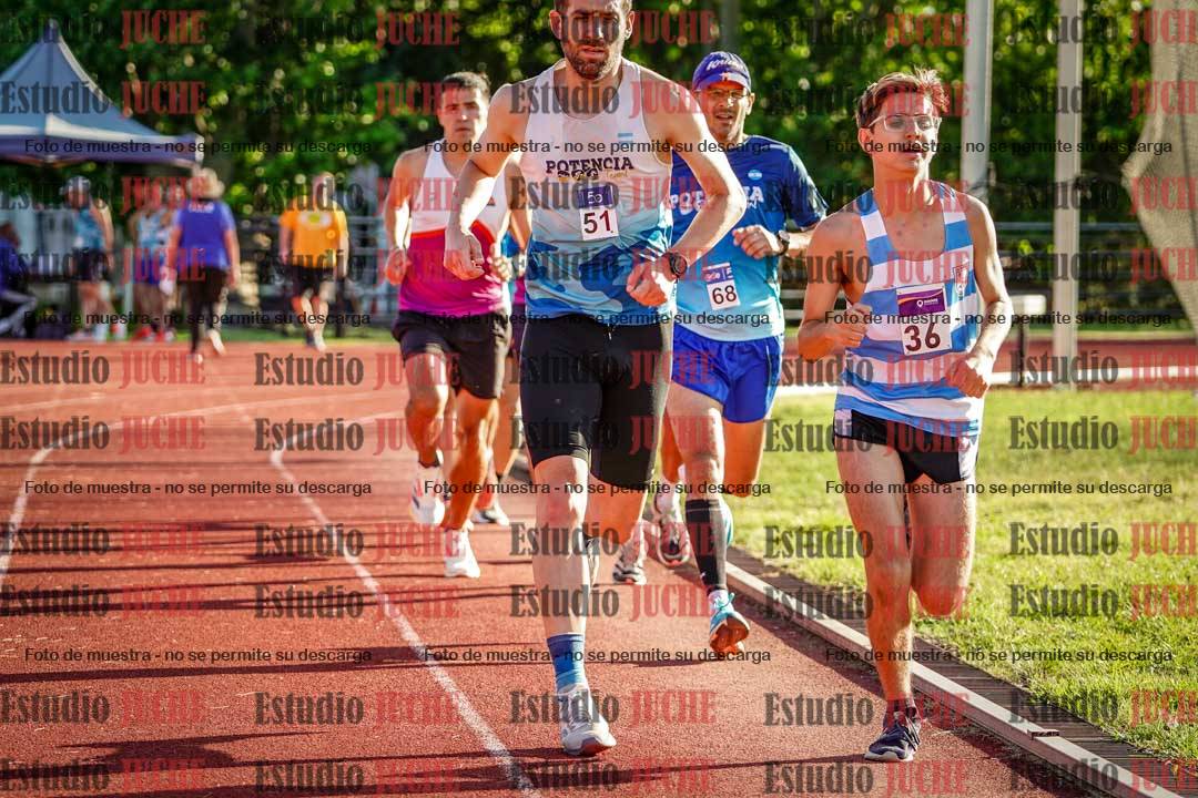 Fotos de los 3000 m llanos de varones