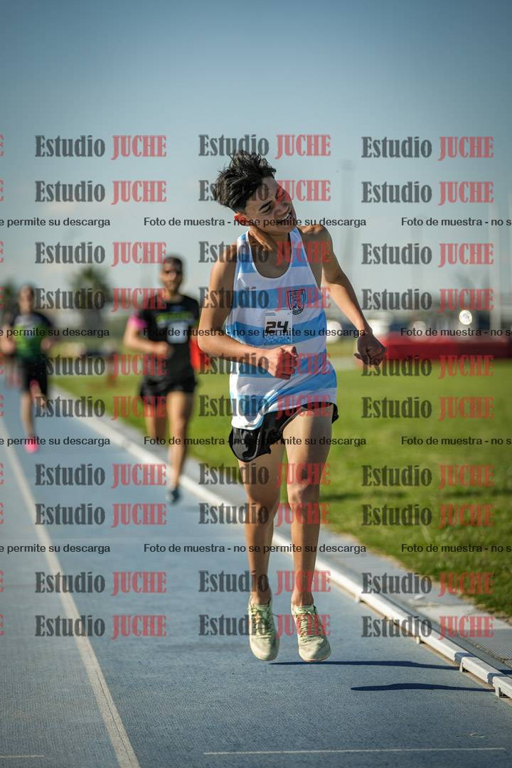 Fotos de los 1500 m llanos de varones