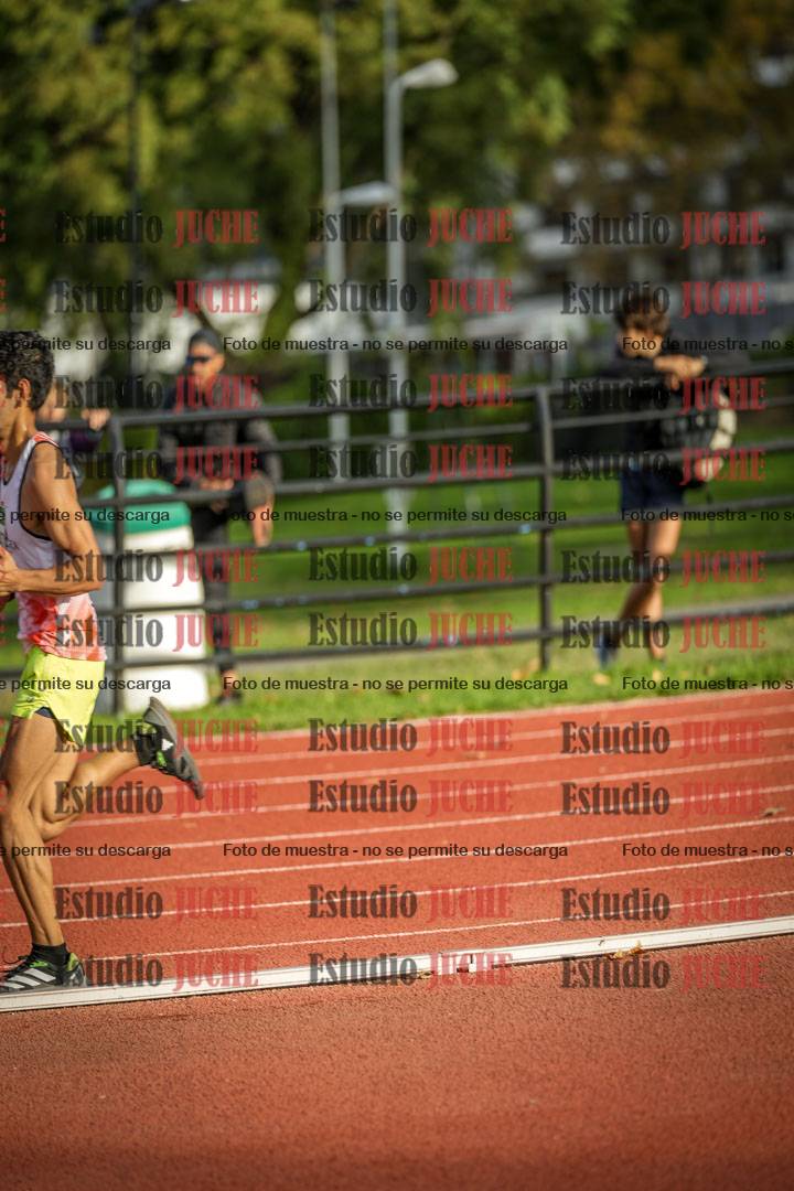 Fotos de los 3000 m llanos de varones