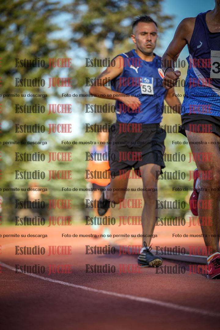 Fotos de los 3000 m llanos de varones