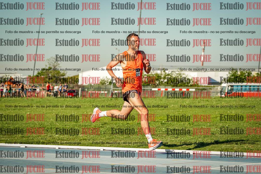 Fotos de los 3000 m llanos de varones