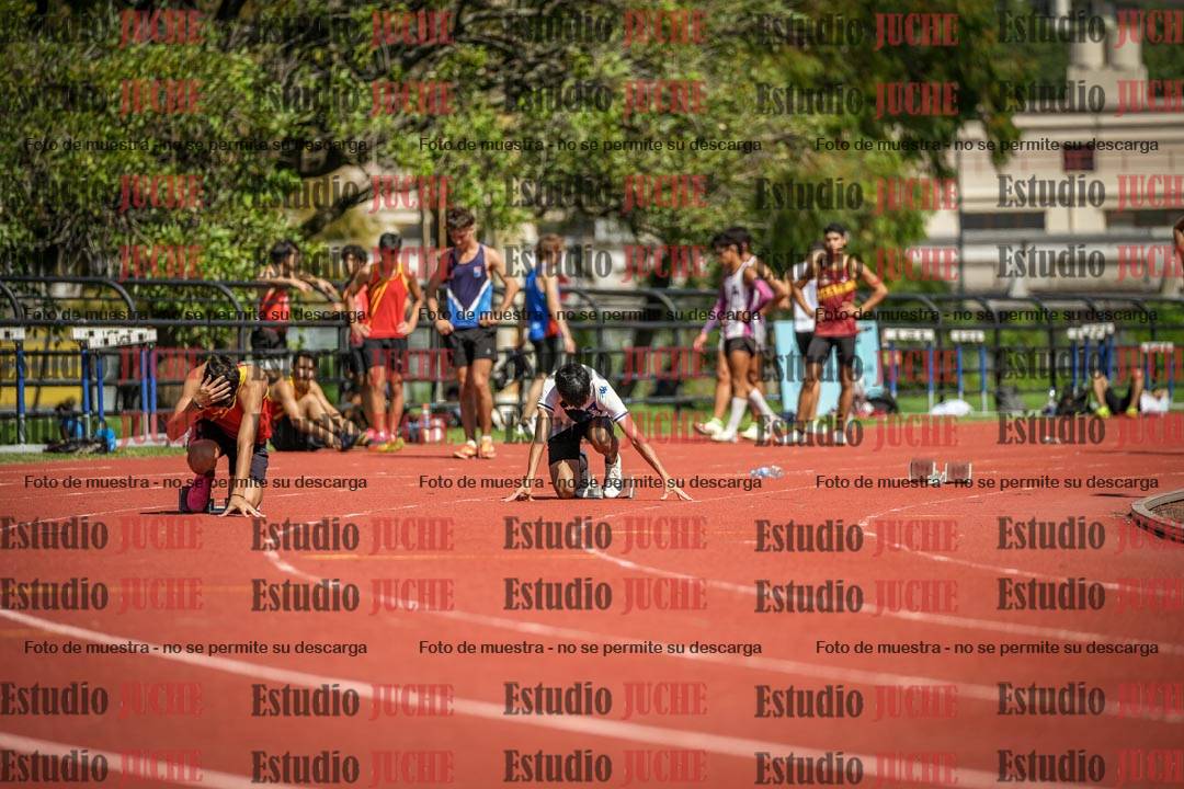 Fotos de los 200 m llanos de varones