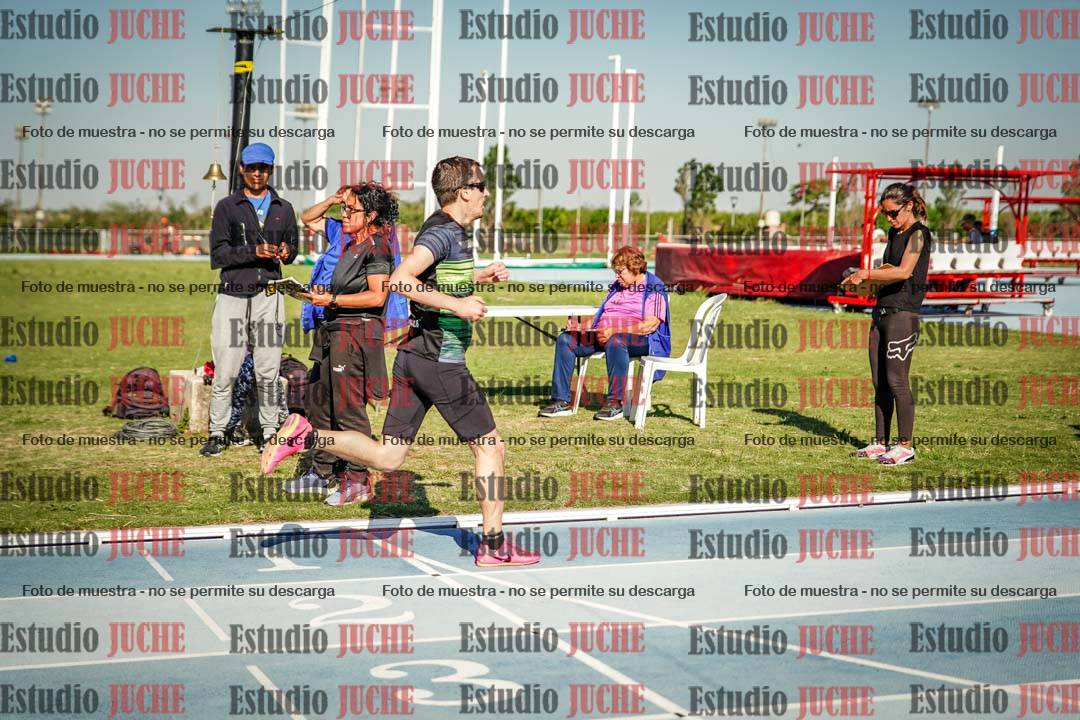 Fotos de los 1500 m llanos de varones