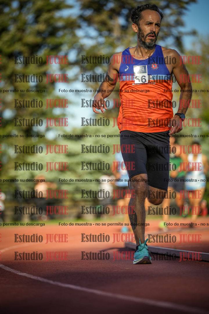 Fotos de los 3000 m llanos de varones