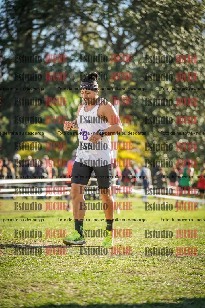 Fotos de la llegada del cross de 8000 m