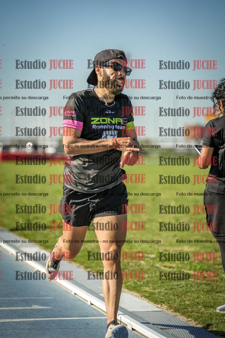 Fotos de los 1500 m llanos de varones