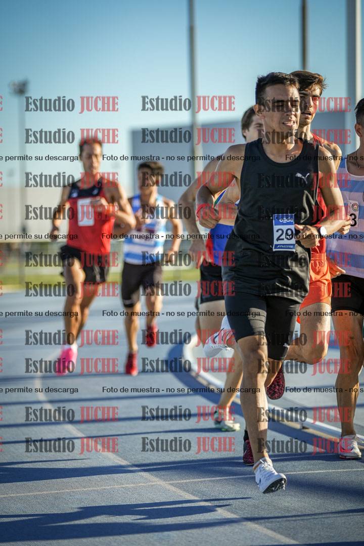 Fotos de los 1500 m llanos de varones