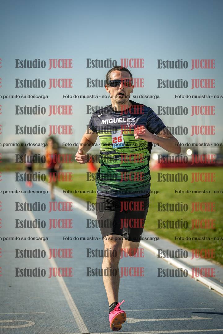 Fotos de los 1500 m llanos de varones